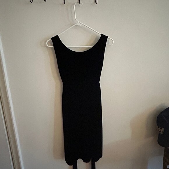 GAP Black holiday dress (never worn) - Picture 4 of 4